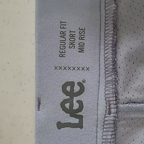 Lee Blue Floral Skort size 20 - Picture 3 of 8